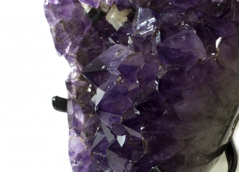 Amethyst Anschliff auf Ständer, EXTRA-Qualität, 5800 Gramm