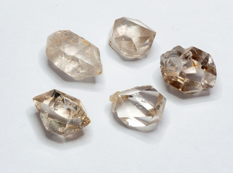 Herkimer diamond, Lot No 3, 109,5 carat, double end, rock crystal