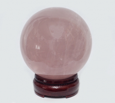 Rose quartz ball, 770 grams