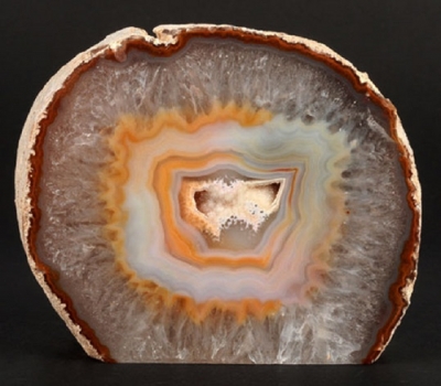 Agate geode nature 18, Brazil 1210 grams