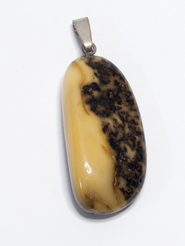 Amber pendant, Baltic States, No. 4