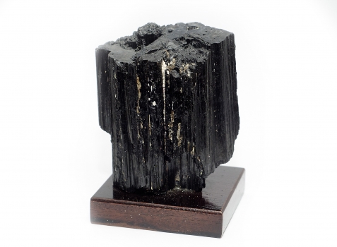 Schwarzer Turmalin/Schörl Kristall auf Holzsockel Nr. 4