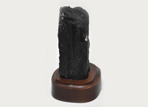 Black tourmaline/Schörl crystal on wooden base No. 1