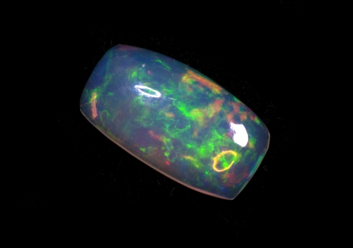 Welo Multi-Fire Opal Äthiopien, kissenförmig, 2 Carat