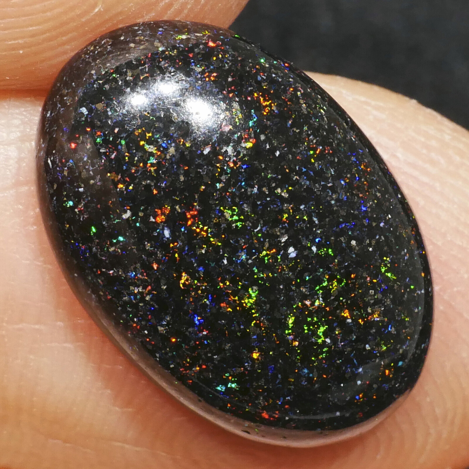 Matrix Opal Multicolor - 7.74 ct - Queensland - Australia