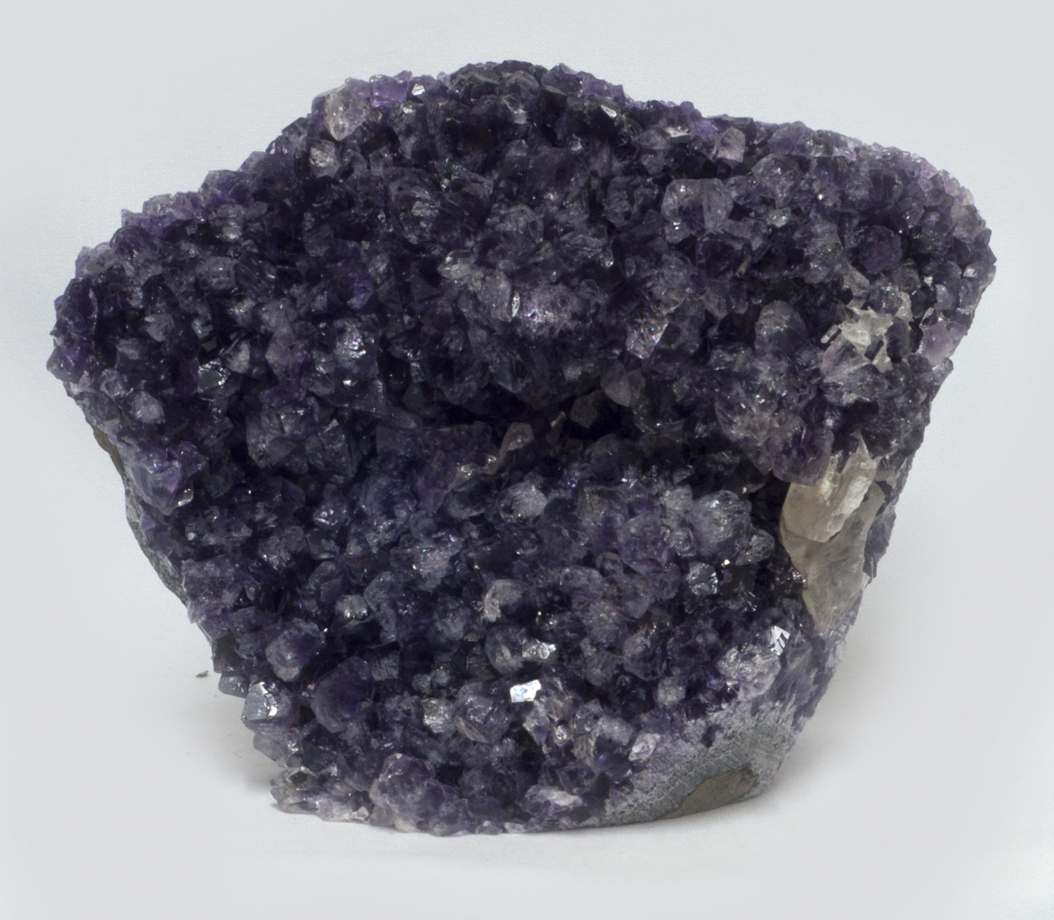 Uruguay amethyst, 1840 grams, dark, purple crystals